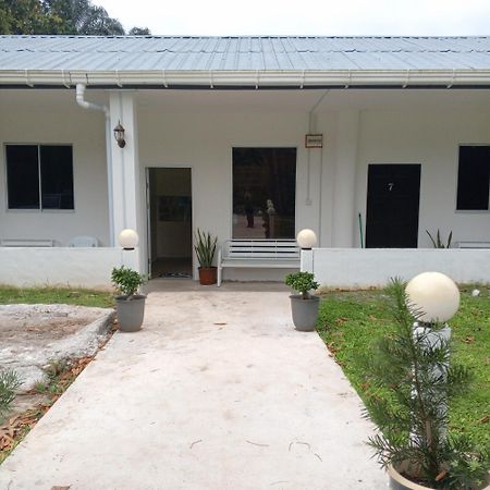 Sukau Tomanggong View Bed & Breakfast Zewnętrze zdjęcie